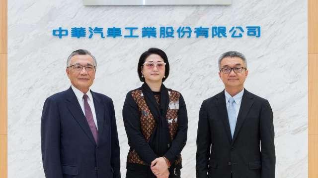 cover image of news article